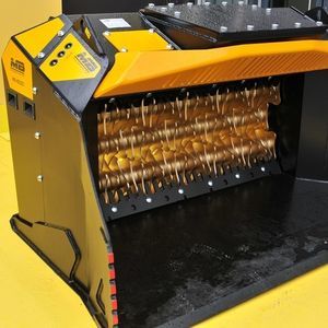 caçamba crivadora trituradora 1