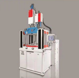 máquina injetora vertical