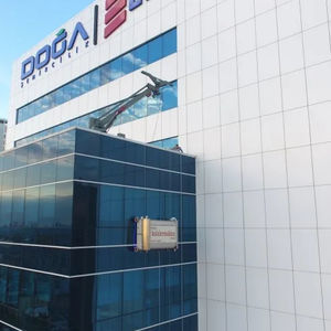 robô de limpeza para edifício alto