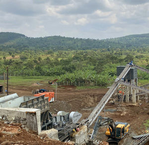 planta de britagem e de peneiramento de mandíbulas