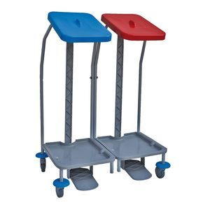 carrinho para saco coletor de roupa suja 1