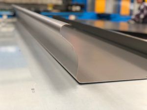 dobra de chapas para o setor automotivo