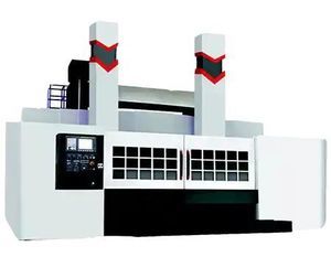 centro de torneamento e fresamento CNC