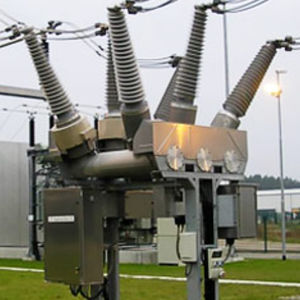 conjunto de manobra e controle de tensão 1
