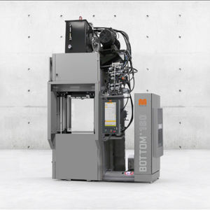 máquina injetora vertical