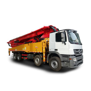 caminhãocom bomba de concreto para aconstrução民间