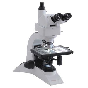 microscópio óptico