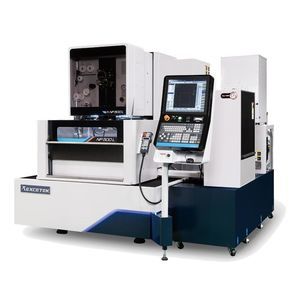 máquina de eletroerosão a fio