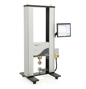 máquina de ensaio universal