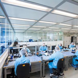 sala limpa para a indústria óptica