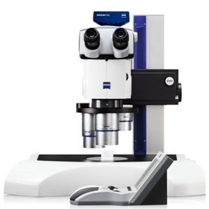 microscópio óptico