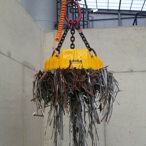 levantador eletromagnético com acionamento elétrico