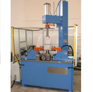 máquina de grampear semiautomática