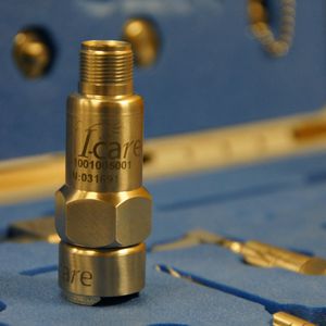 acelerômetro triaxial