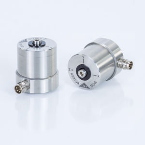 acelerômetro triaxial