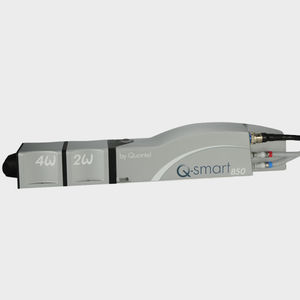 laser bombeada por lâmpada