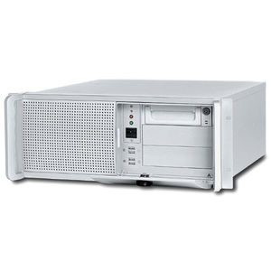gabinete de PC para montagem em rack 1
