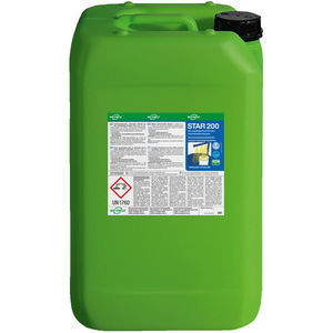 produto de limpeza à base de água