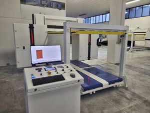 máquina de corte com faca