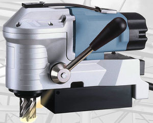 máquina de perfuração de núcleo com base magnética