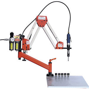 máquina de rosquear com braço articulado