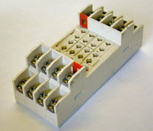 Suporte deRelédeuporteQuadrado