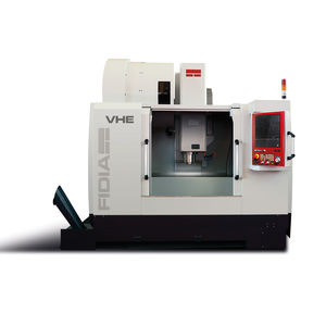 centro de usinagem CNC de 3 eixos 1
