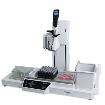 Robô de pipetagem para automatização de laboratório