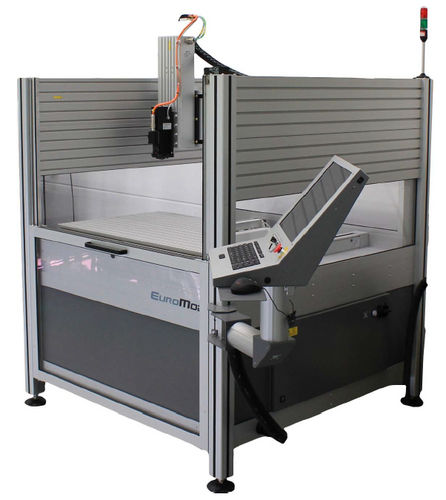 Fresadora CNC de 3 eixos - max. 1000 x 1200 x 250 mm | EUROMOD series - imes-icore GmbH - vertical / para alumínio