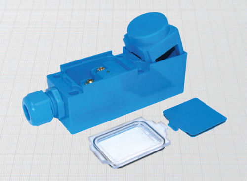 Sensor de proximidade indutivo - DCAP series - BDC ELECTRONIC S.r.l. - eletromagnético / retangular / bloco de terminais