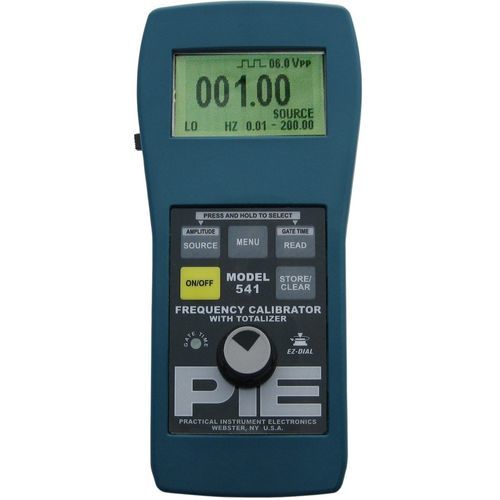 Calibrador de frequência - PIE 541 - PIE - Pratical Instrument Electronics, Inc - com totalizador