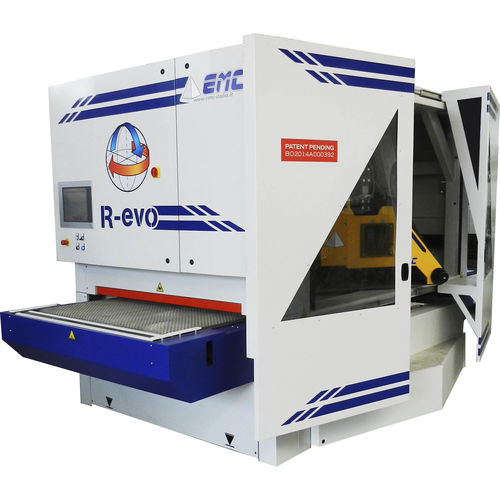 Máquina de superacabamento CNC - REVO 1350  - EMC - automática