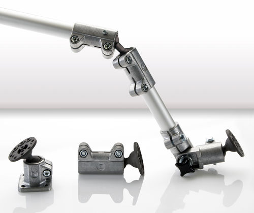 Conector para tubos redondos - Solid clamps - RK Rose+Krieger GmbH - articulado / em alumínio