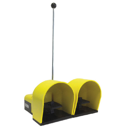 Interruptor de pedal de controle - IP7018 - Esecuzione doppia - Giovenzana International B.V. - elétrico / duplo