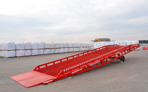 Rampa niveladora para doca - LNG series - AV-EXIM - para empilhadeira / para armazém / para veículo comercial