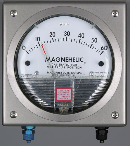 Manômetro diferencial - M2000/M2300-U130E - BRIEM Steuerungstechnik GmbH - analógico / de parede / em aço inoxidável
