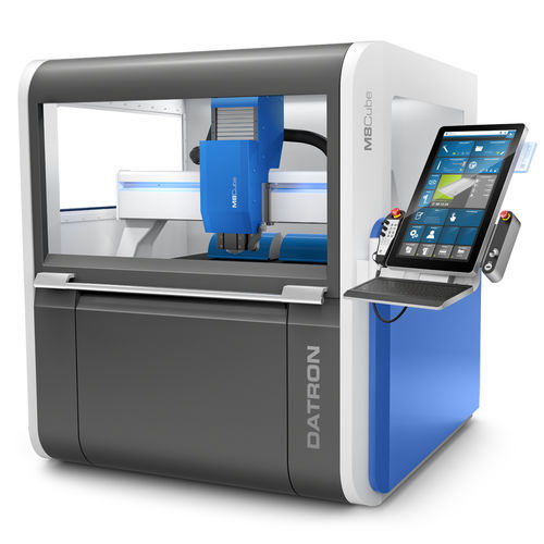 Fresadora CNC de 3 eixos - M8Cube - DATRON - vertical / para metais não ferrosos / para compósitos