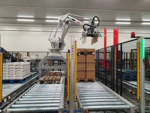 Paletizador robótico - Mad Automation Srl - camada por camada / articulado / compacto