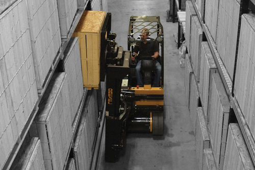 Empilhadeira lateral elétrica - SLx0AC series - Landoll - para operador sentado a bordo / de movimentação / para corredores muito estreitos