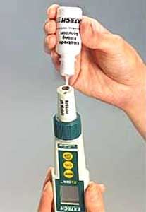 Medidor de pH portátil - PH110     - Extech - de processo / com elétrodo recarregável