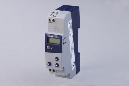 Regulador de temperatura com display LCD - 701 - M&C TechGroup Germany GmbH - termoelétrico / programável / em trilho DIN