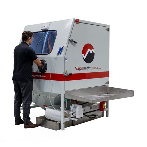Cabine de jateamento de areia por via úmida - Puma XL - Vapormatt - manual / robusta / com mesa giratória