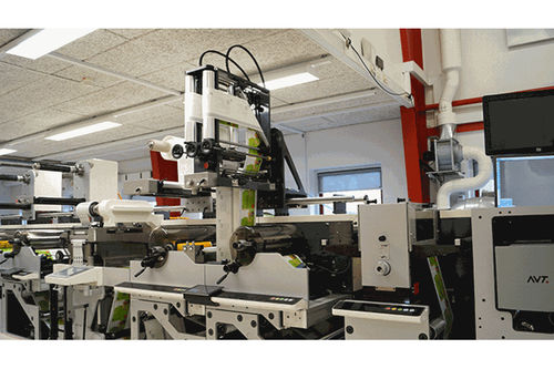 Sistema de alimentação para máquina de impressão - Nilpeter