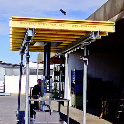 Fôrma tipo mesa para laje em aço - Table Deck System - Farina Formworks ITALY | Formworks | Props | Scaff