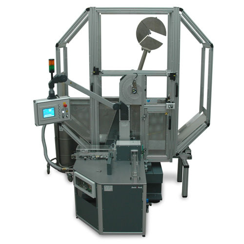 Pêndulo de impacto para testes Charpy - roboTest I  - ZwickRoell GmbH & Co. KG