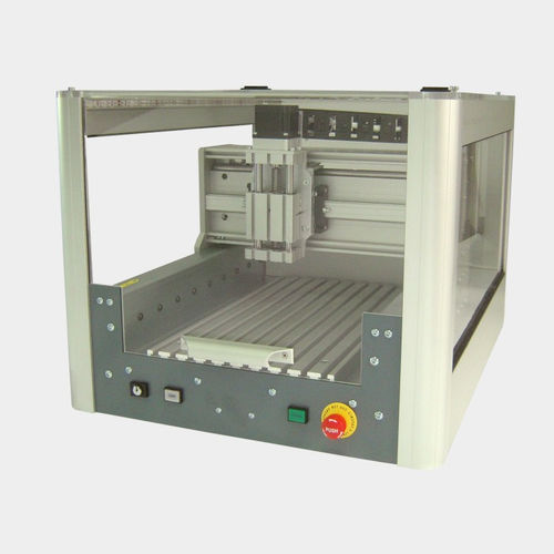Máquina de prototipagem com controlador de movimento integrado - CNC-Rack - Gie-Tec GmbH - CNC / de 3 eixos / para realização de maquetes