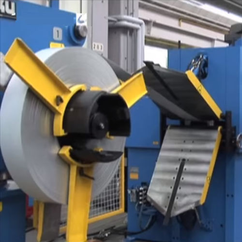 Perfilagem de metal - gestamp - para aplicações automotivas