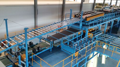 Linha de produção de painéis sanduíche - KINDUS - de painéis sanduíche de EPS e lã mineral / dupla