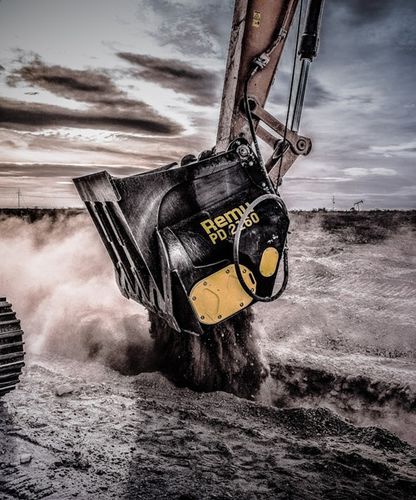 Chassi para máquina de obras para trilho - BIG FLOAT E35 - REMU Oy