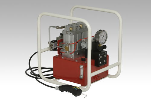 Bomba hidráulica de pistão - P2870 series - OLMEC - pneumática / de dupla ação